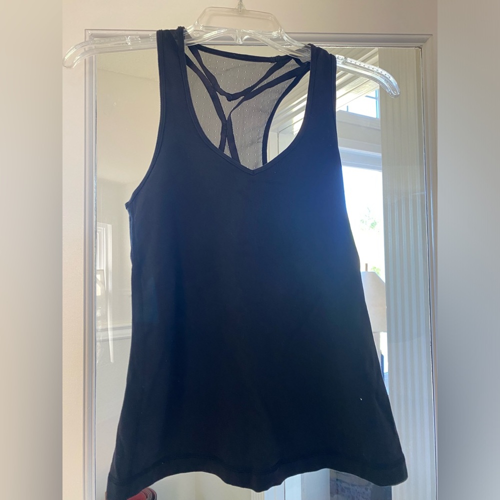 Lululemon black tank top with mesh back detail and built in bra